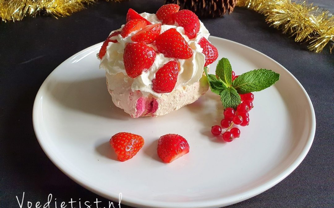Kerstrecept #12: Meringue met aardbeien (nagerecht)