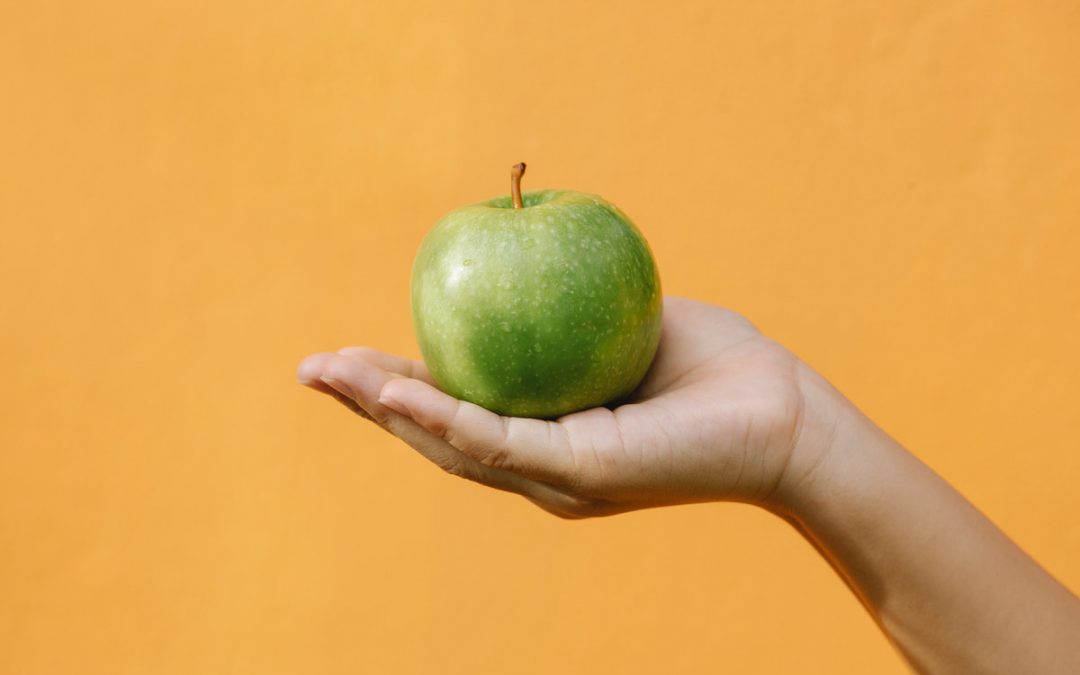 Elke dag een appel eten. Is dat echt gezond?