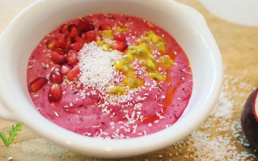 Moederdagrecept: Roze smoothiebowl